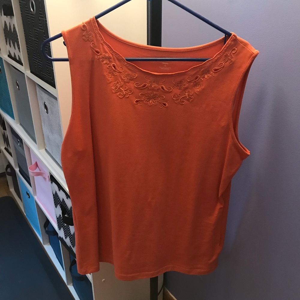 Croft & Barrow sleeveless stretch top size L